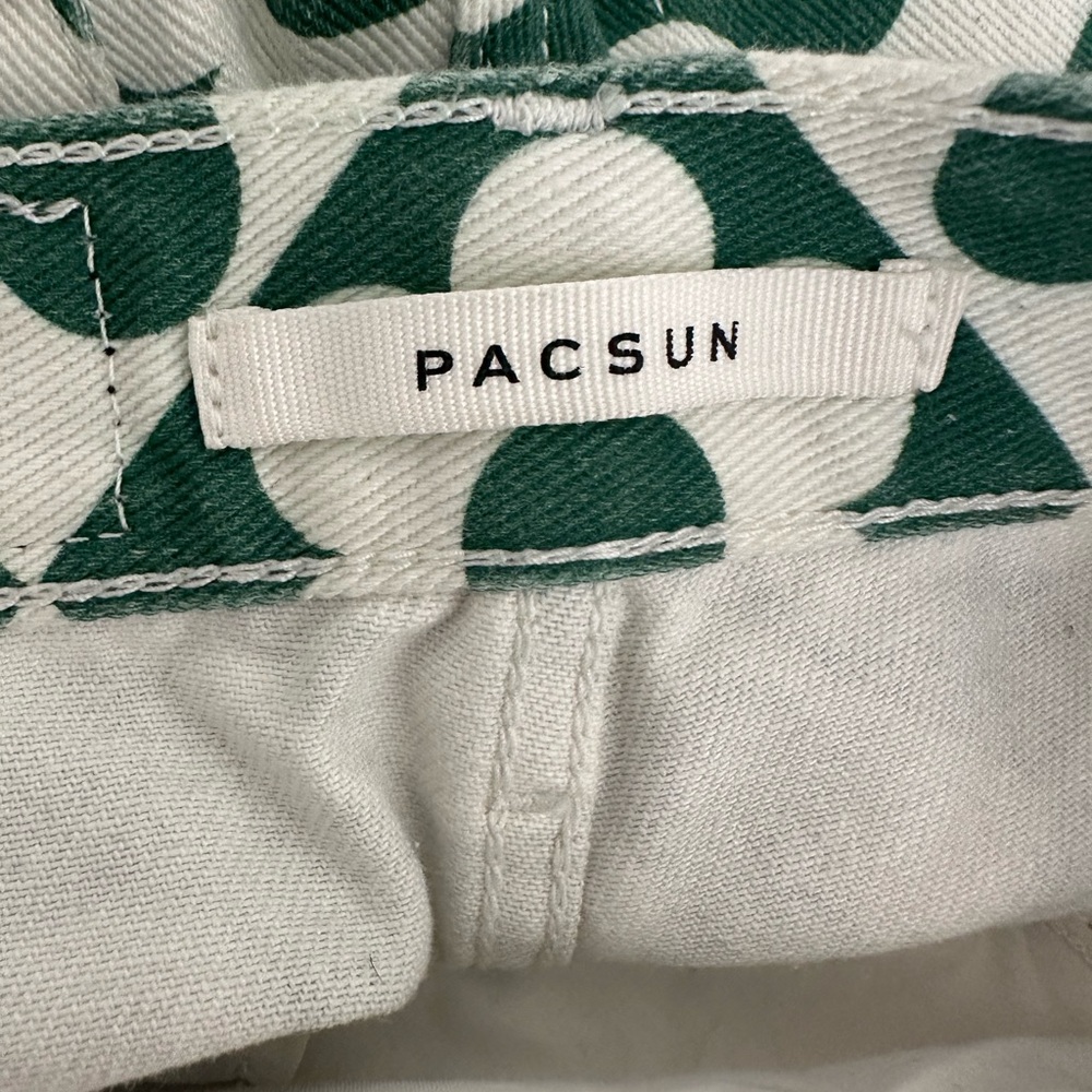 PacSun High-Waist Geo Daisy Print Straight Jeans - Picture 12 of 13